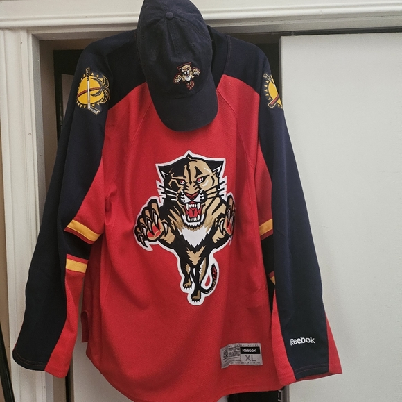 NHL Reebok Panthers jersey with hat - Picture 2 of 5